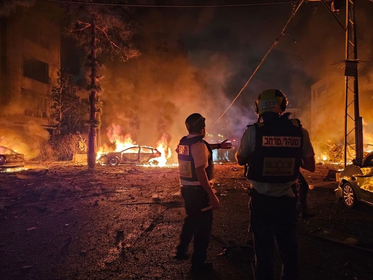 Thousands of Tourists Stranded in Israel and Lebanon Amidst Escalating Israel-Iran Conflict
