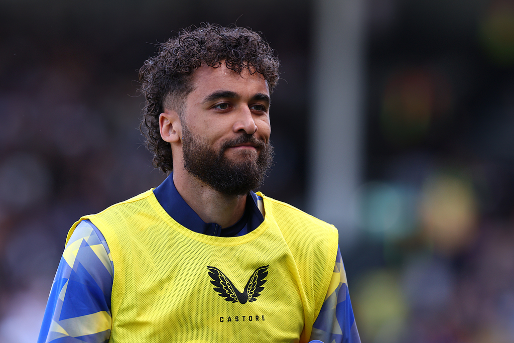 Calvert-Lewin Bids Farewell to Everton After Nine Years