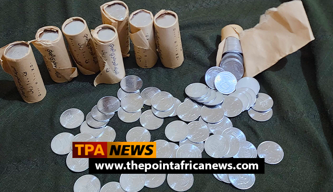 50-royalle-coin-houthi World News